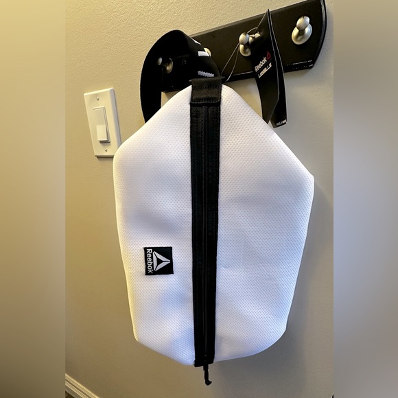 Reebok Les Mills Imagiro Bag - Picture 1 of 3